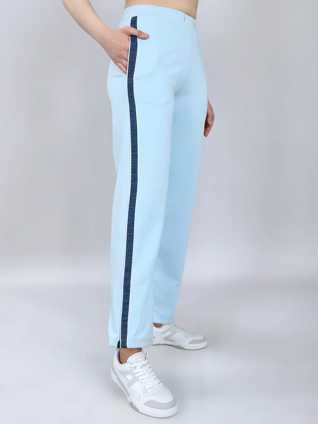 Women Sky Blue Solid Regular Fit Lower - Image 3