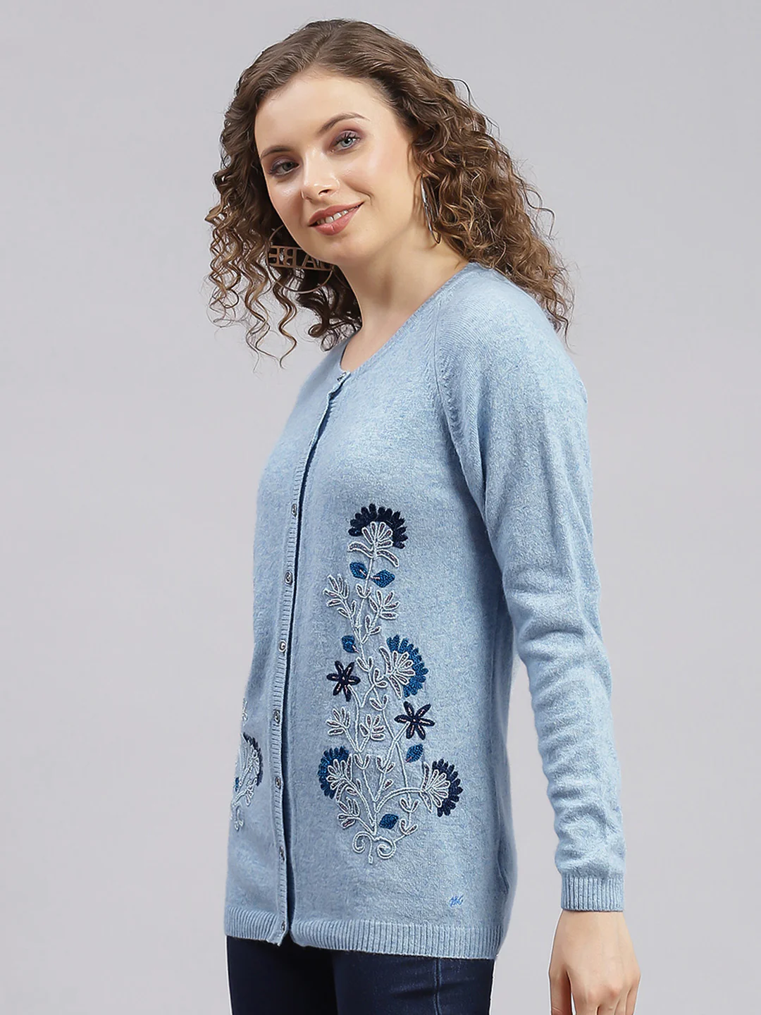 Women Sky Blue Solid Wool blend Cardigan - Image 4