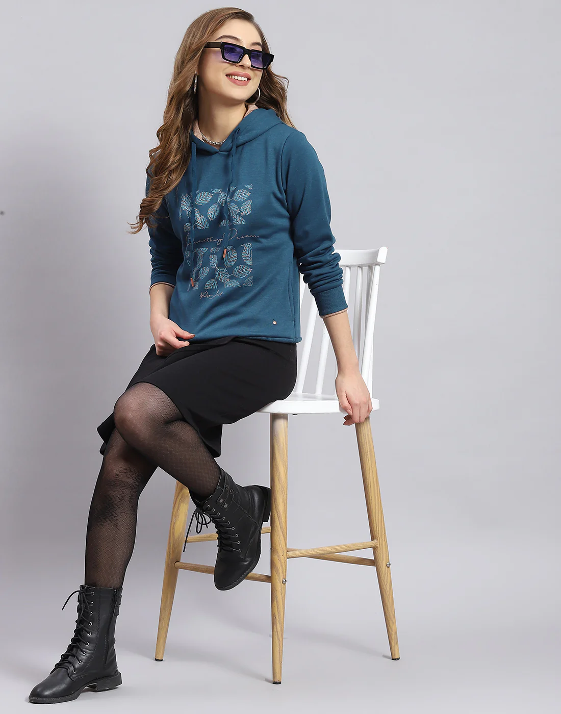 Women Teal Blue Embroidered Hooded Full Sleeve Sweatshirt - Image 2