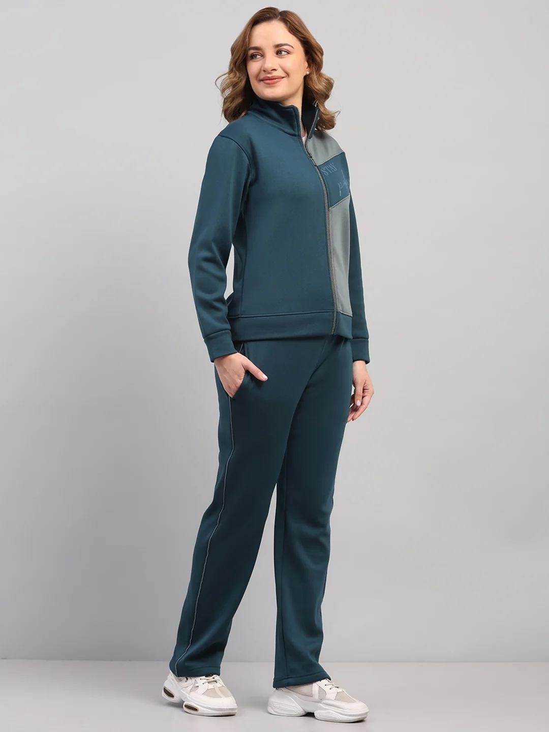 Women Teal Blue Printed Mock Neck Full Sleeve Winter Tracksuit - Image 4