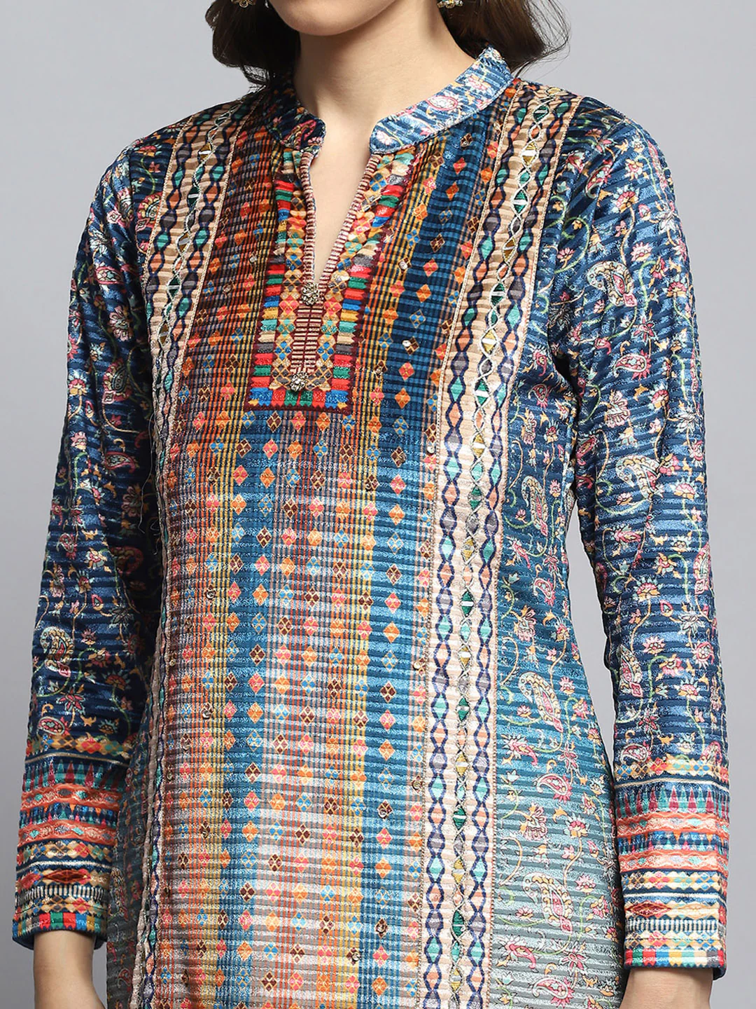 Women Teal Blue Self Design Round Neck Full Sleeve Kurti Set with Bag - Image 7