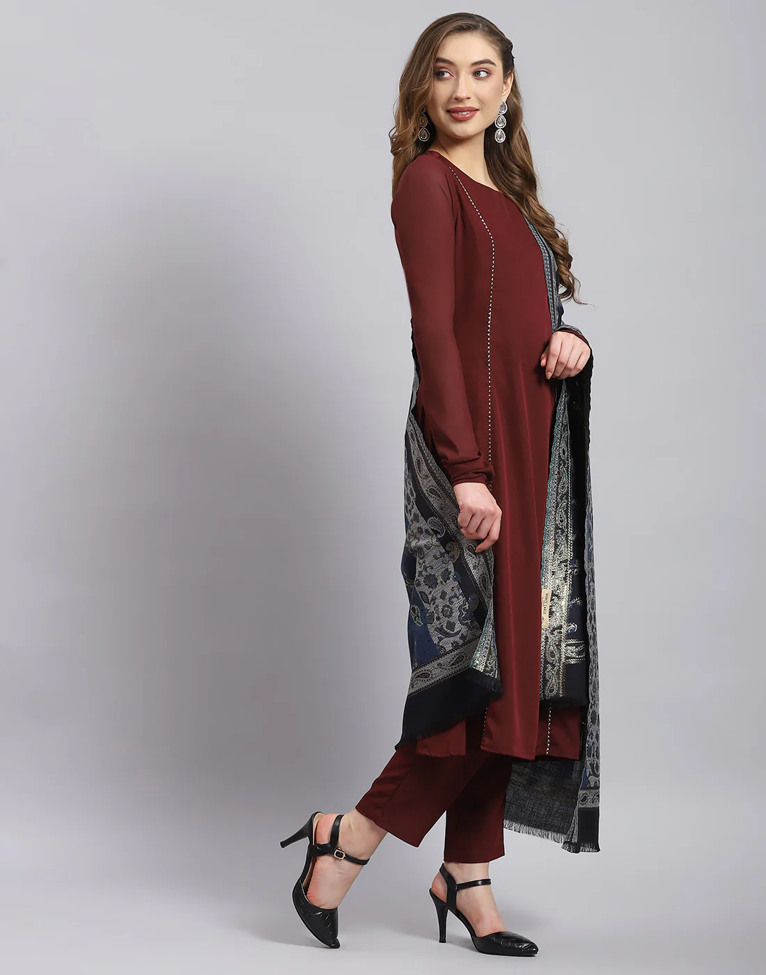 Women Teal Blue Self Design Shawl - Image 5