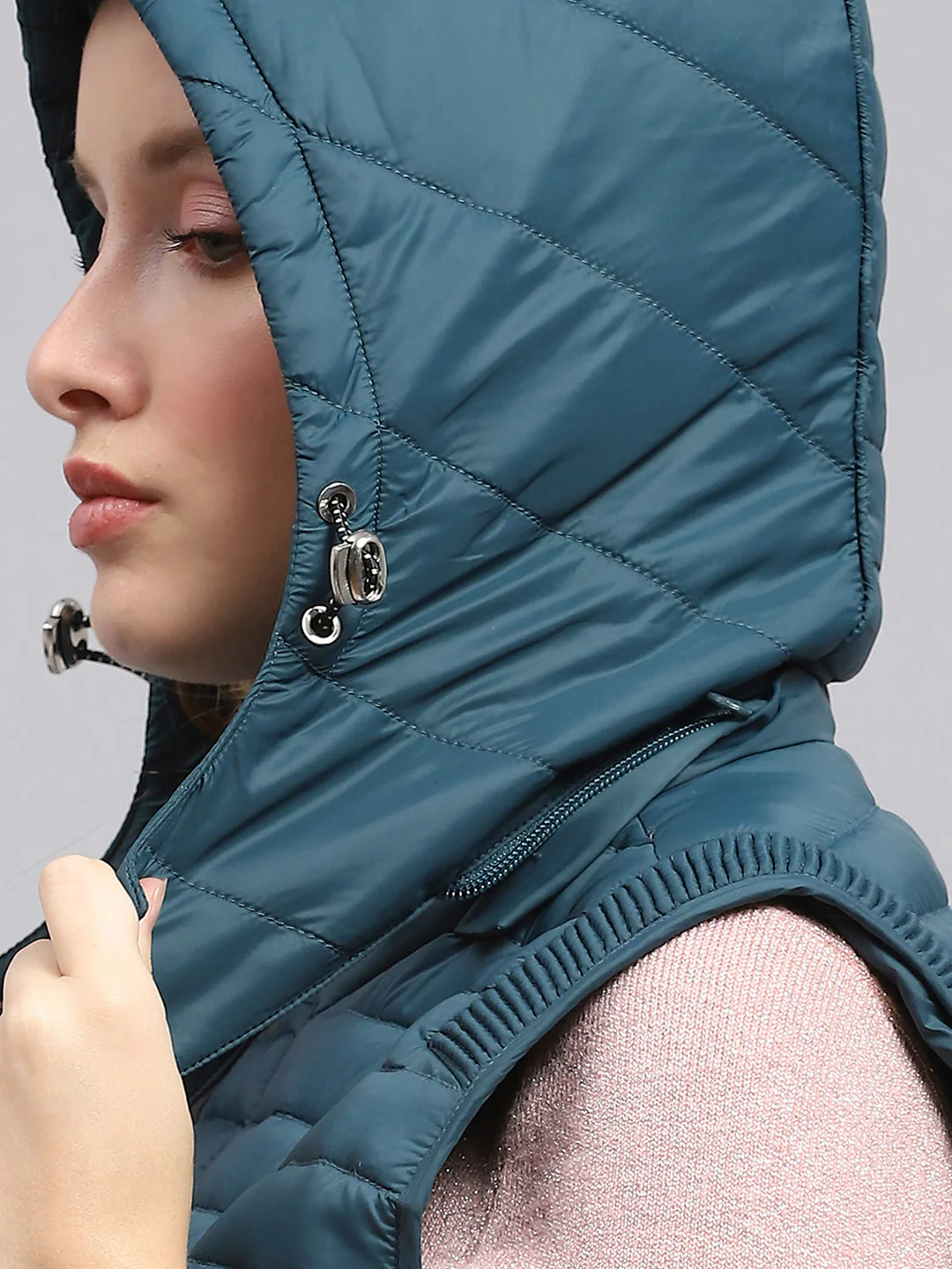 Women Teal Blue Solid Detachable Hood Sleeveless Jacket - Image 7