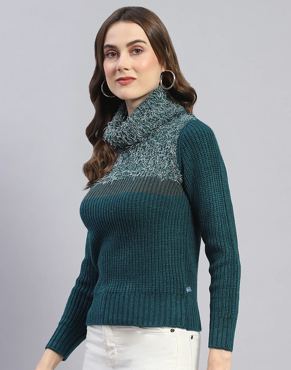 Women Teal Blue Solid H Neck Full Sleeve Sweater - Image 3
