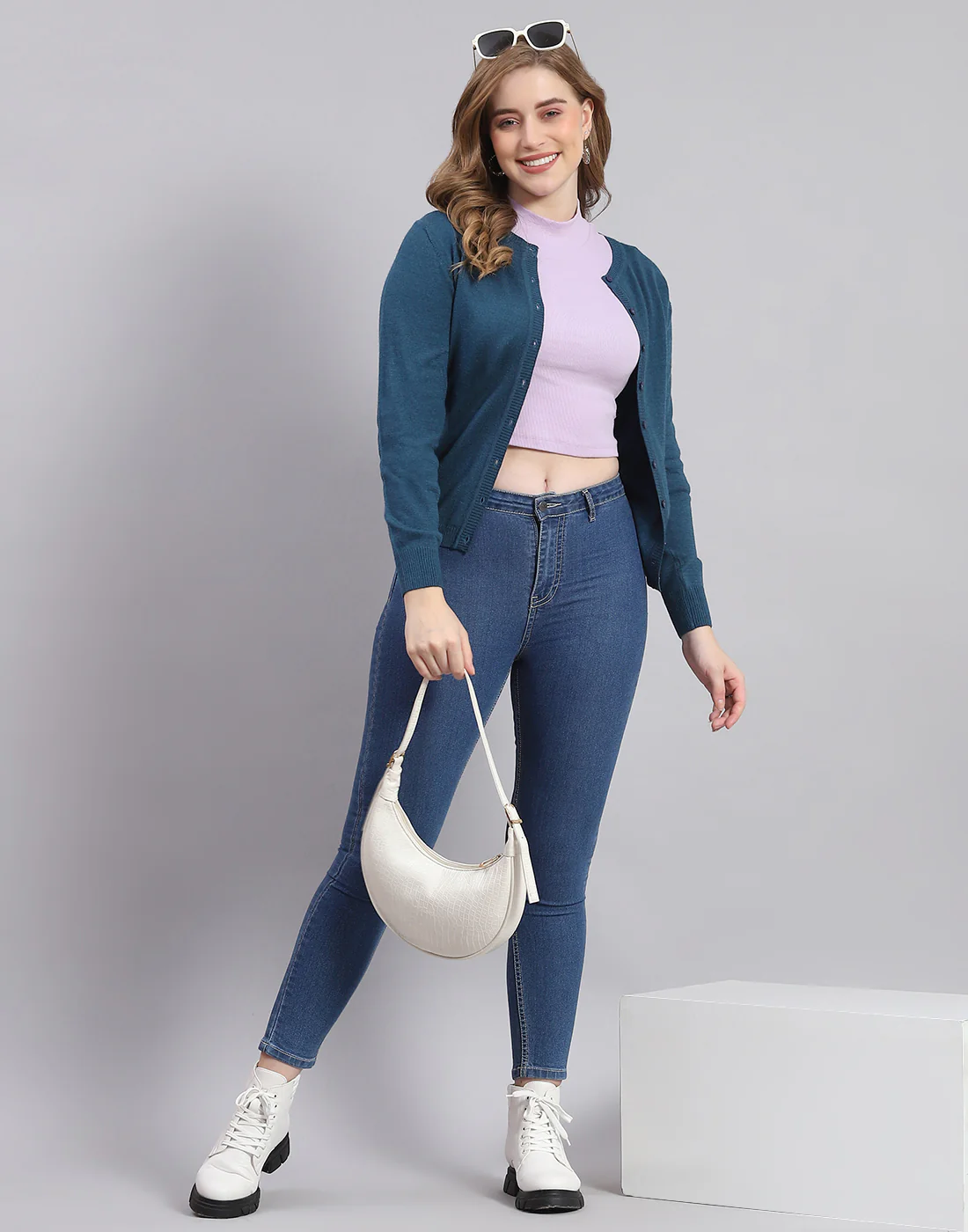 Women Teal Blue Solid Round Neck Full Sleeve Sweater - Image 2