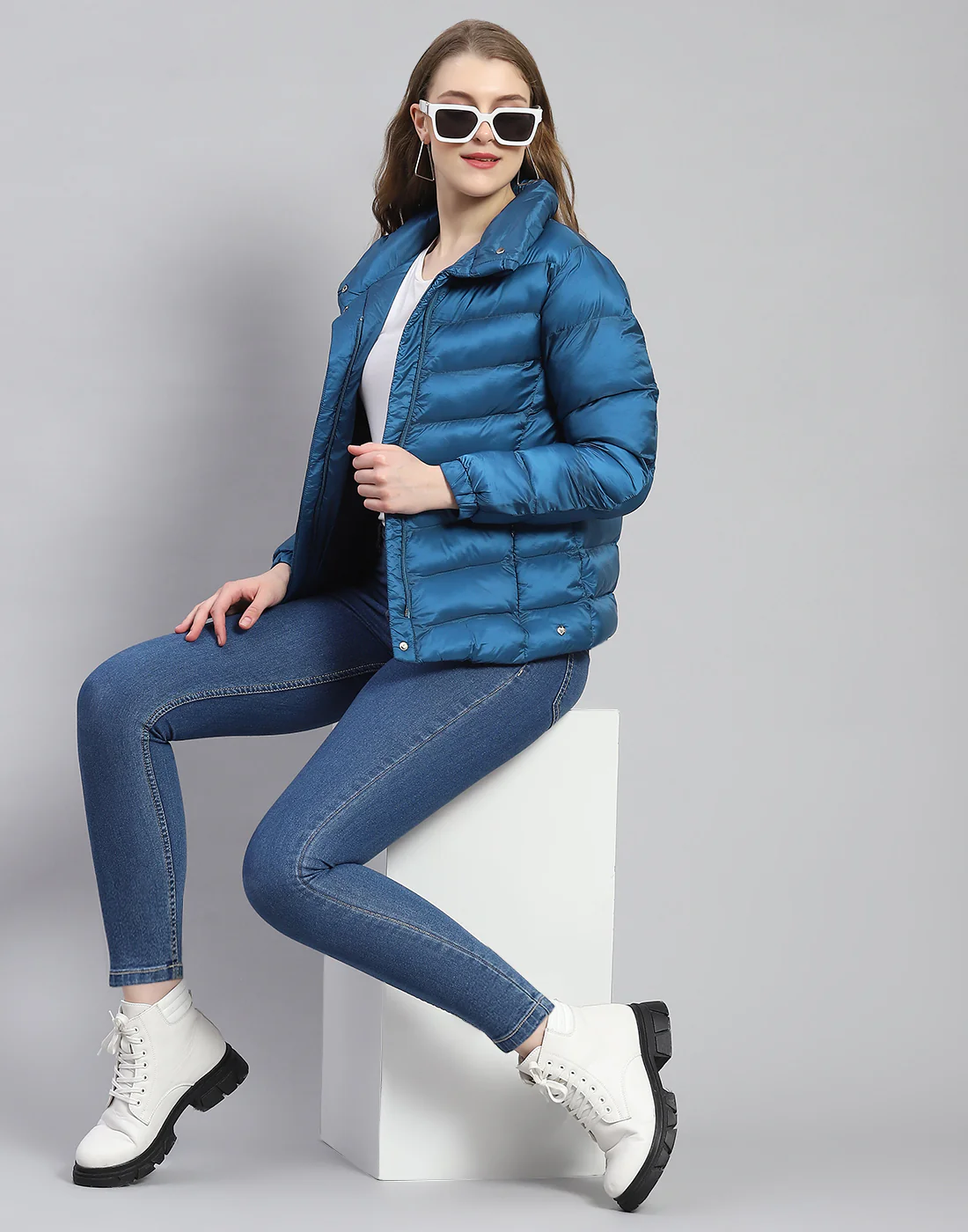 Women Teal Blue Solid Stand Collar Full Sleeve Jacket - Image 3