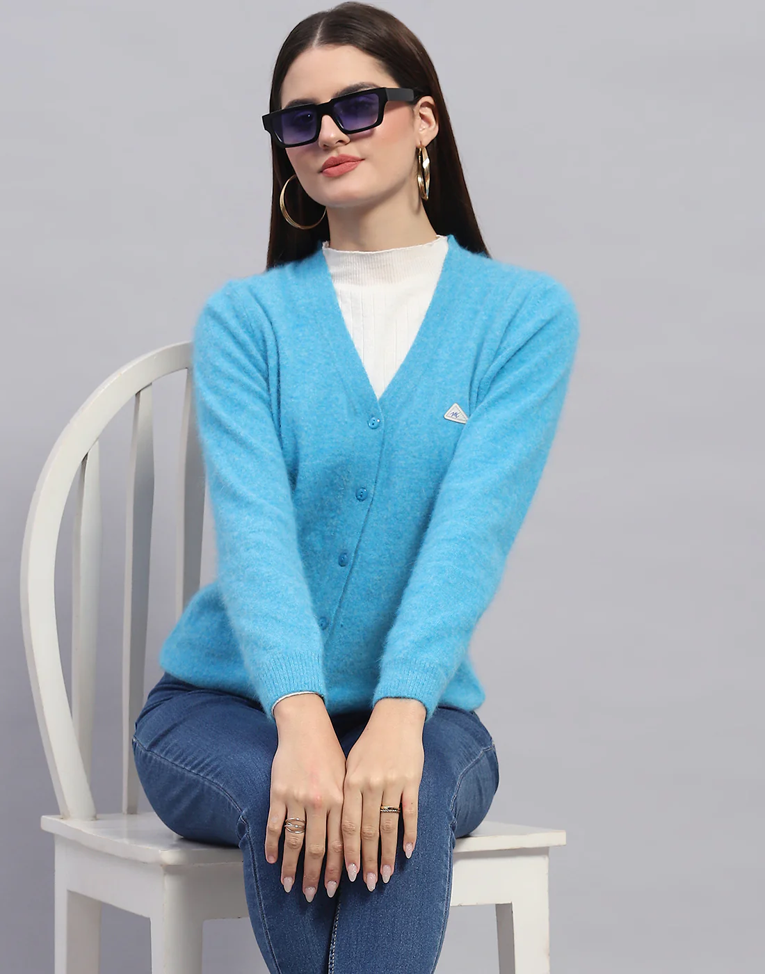Women Turquoise Blue Solid V Neck Full Sleeve Cardigan - Image 6