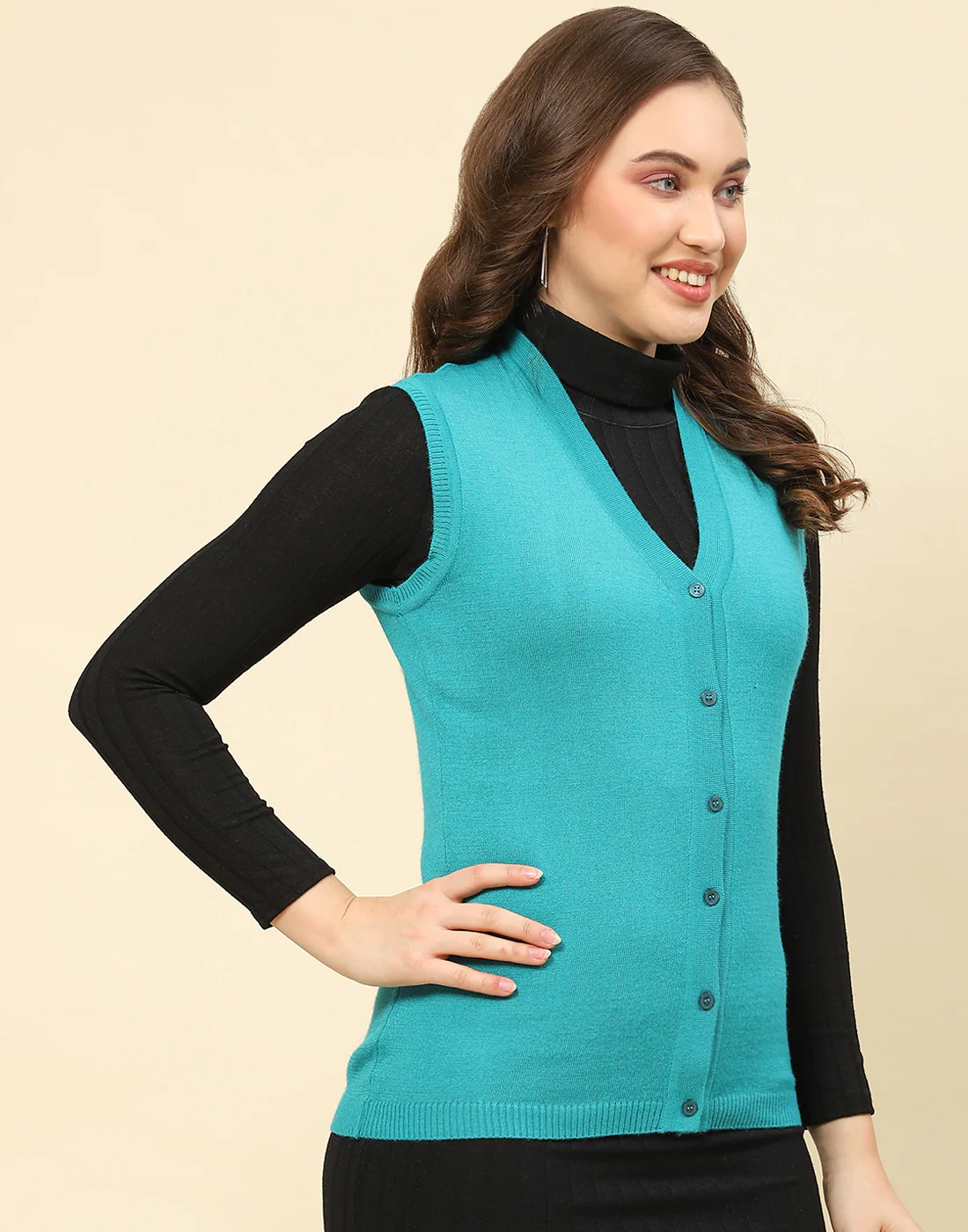 Women Turquoise Blue Solid V Neck Sleeveless Cardigan - Image 4