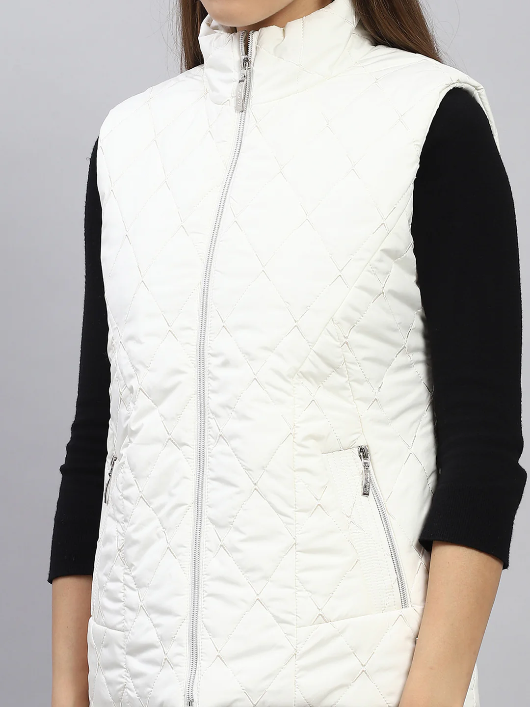 Women White Embroidered Mock Neck Sleeveless Jacket - Image 7