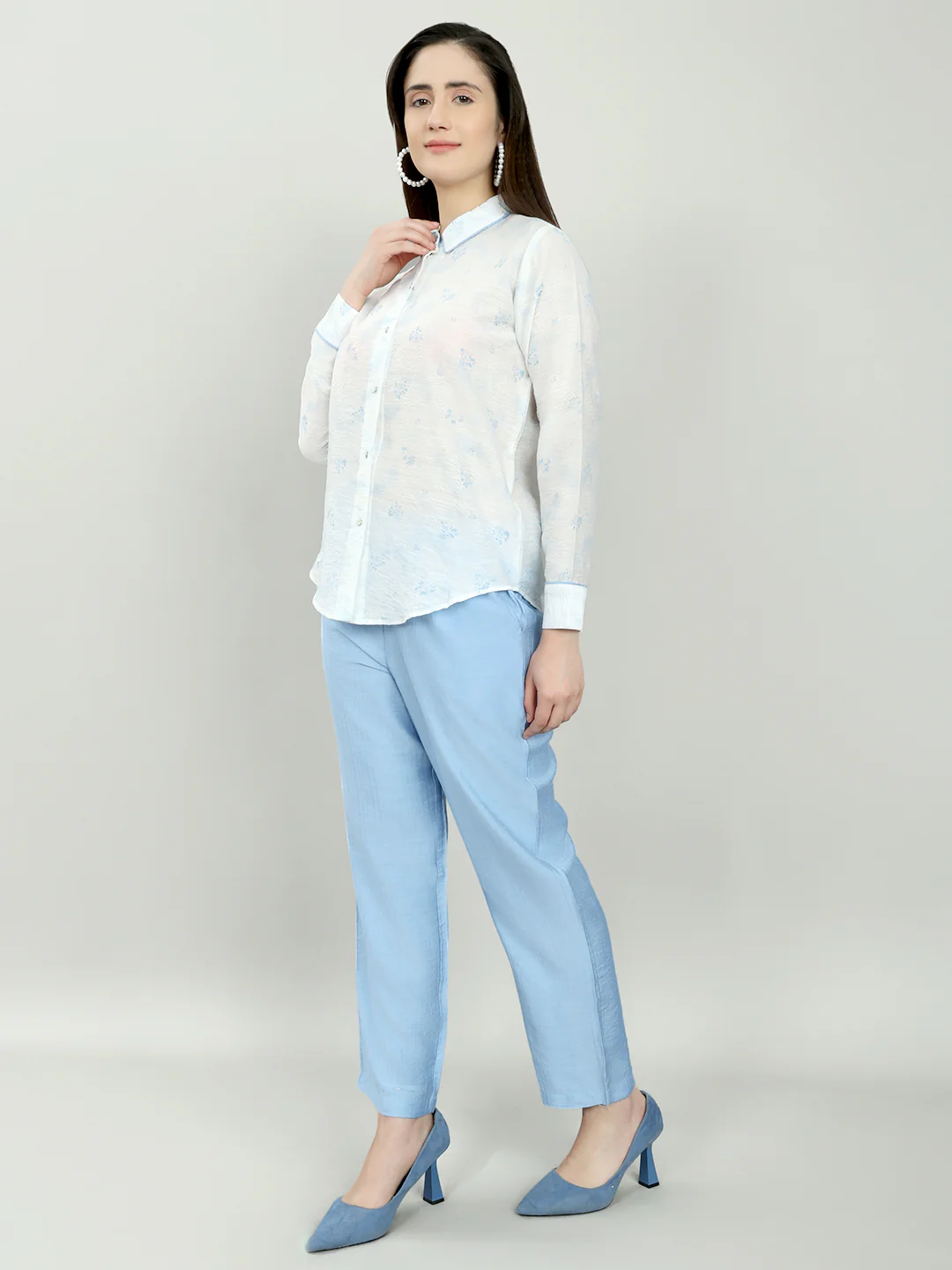 Women White Printed Round Neck Half Sleeve Cords Set - Image 2