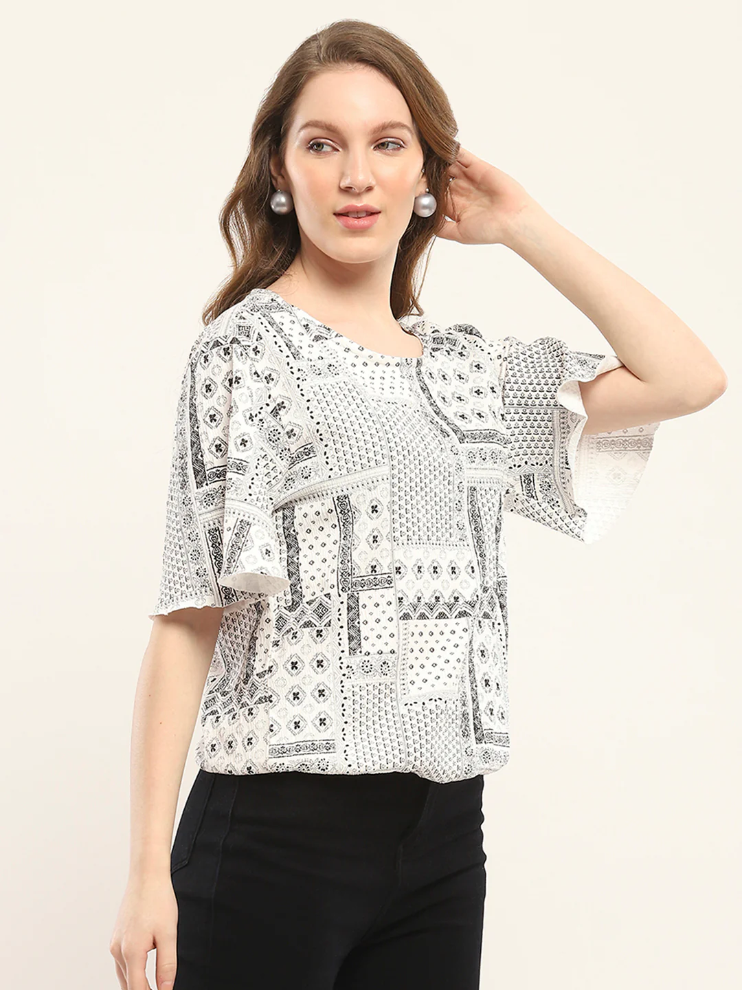Women White Printed Round Neck Half Sleeve Winte Top - Image 4
