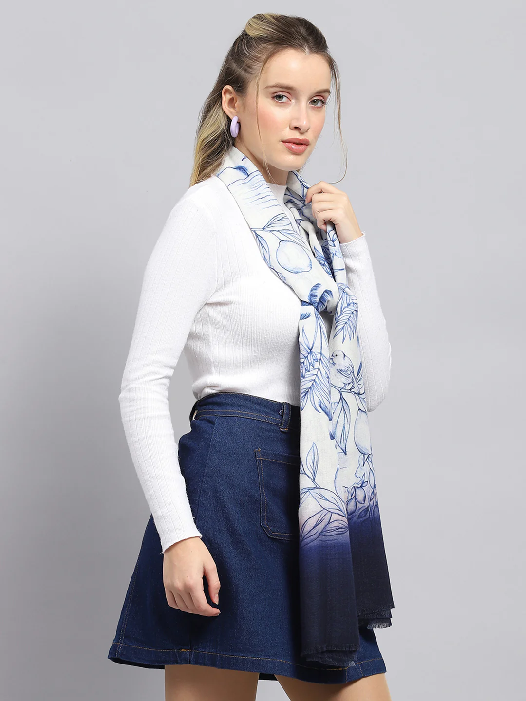 Women White Printed Stole - Image 5