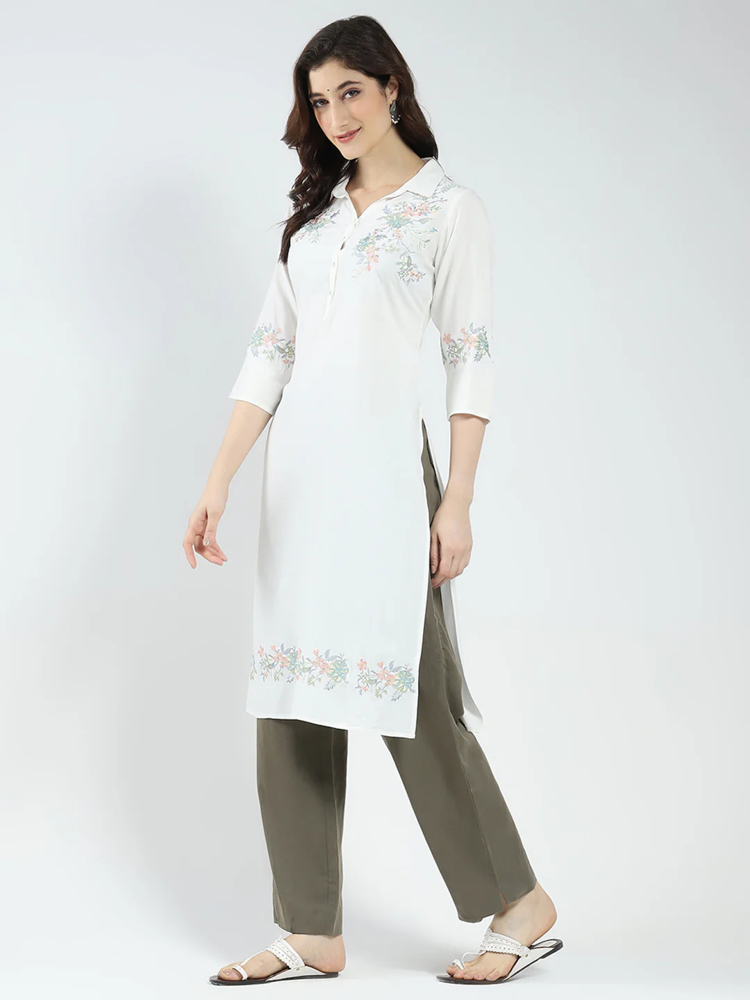 Women White Self Design Collar 3/4th Sleeve Kurti - Image 4