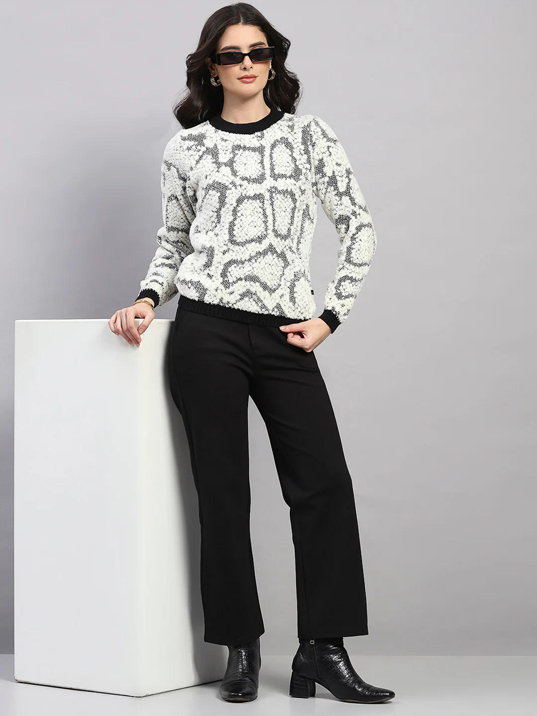 Women White Self Design Round Neck Full Sleeve Winter Top - Image 2