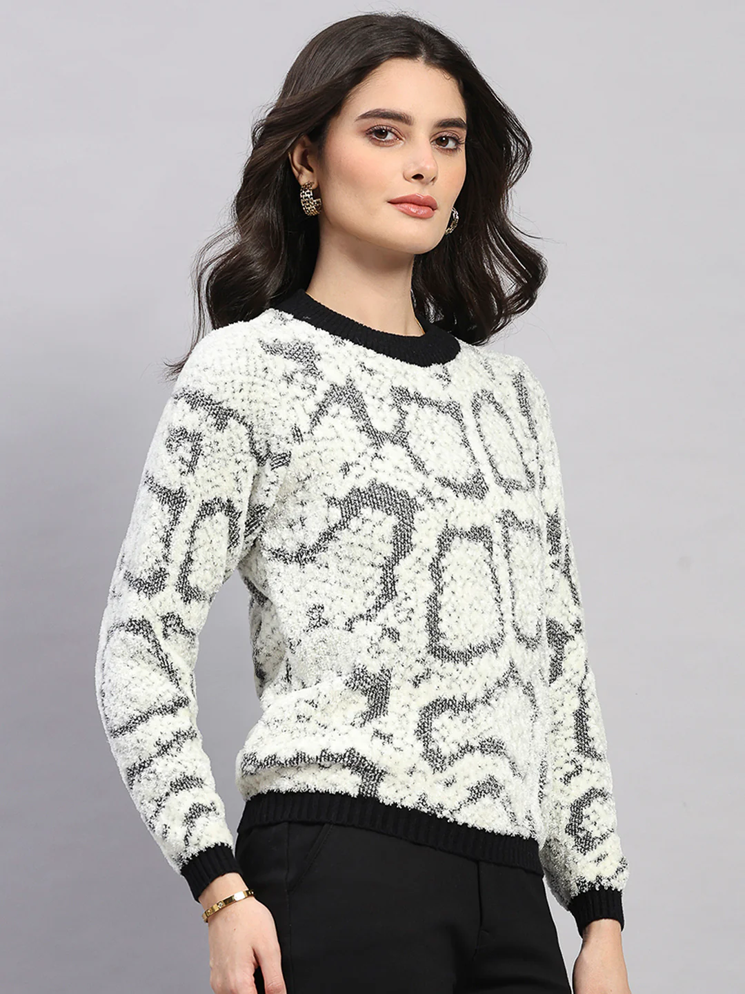 Women White Self Design Round Neck Full Sleeve Winter Top - Image 4