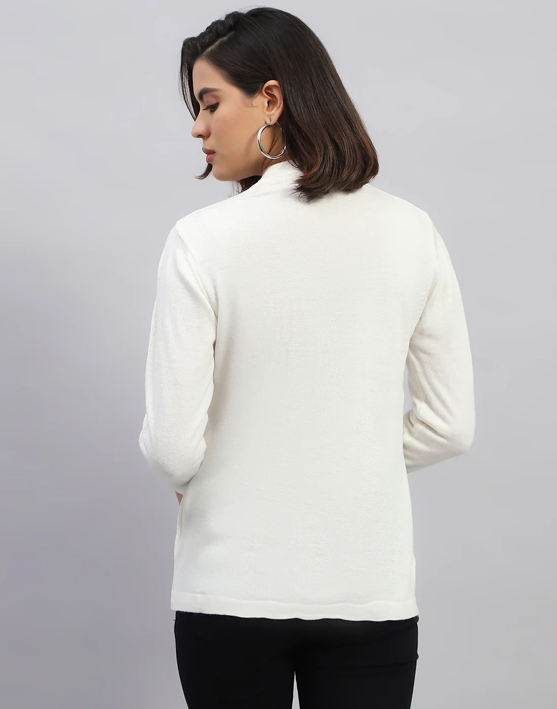 Women White Self Design V Neck Full Sleeve Cardigan - Image 5