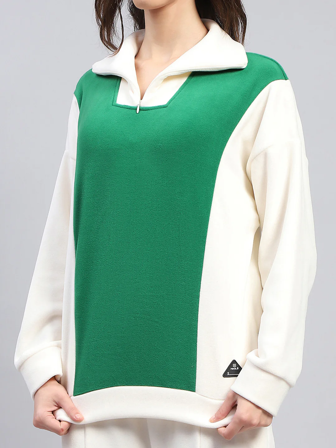 Rock.it Women White Solid Collar Full Sleeve Tracksuit - Image 6