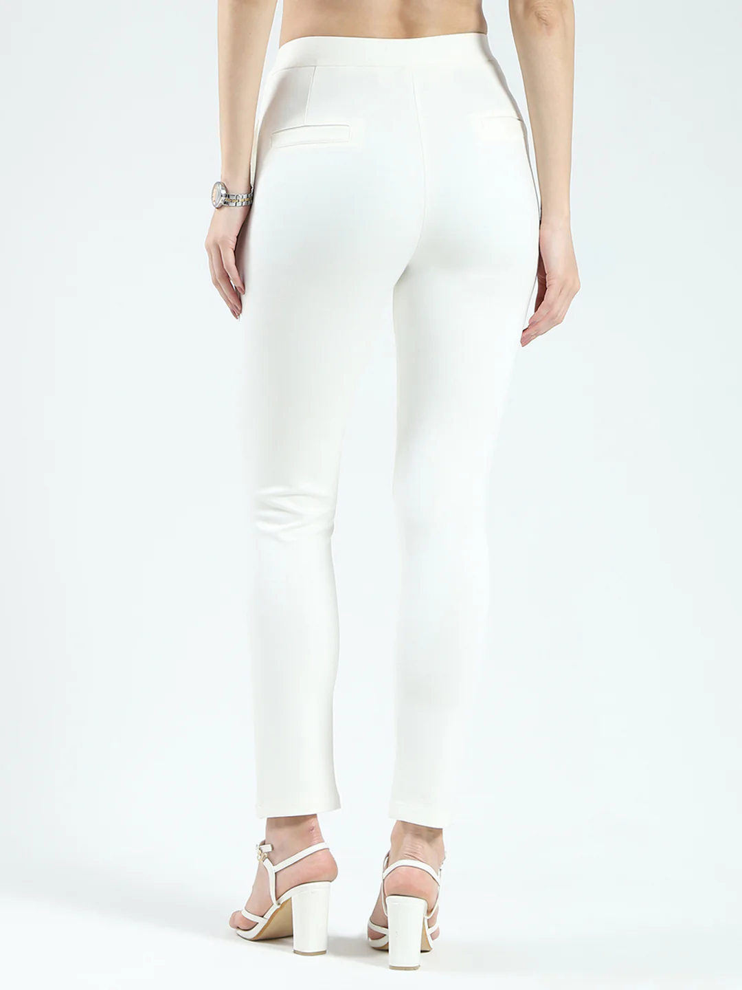 Women White Solid Regular Fit Jegging - Image 5