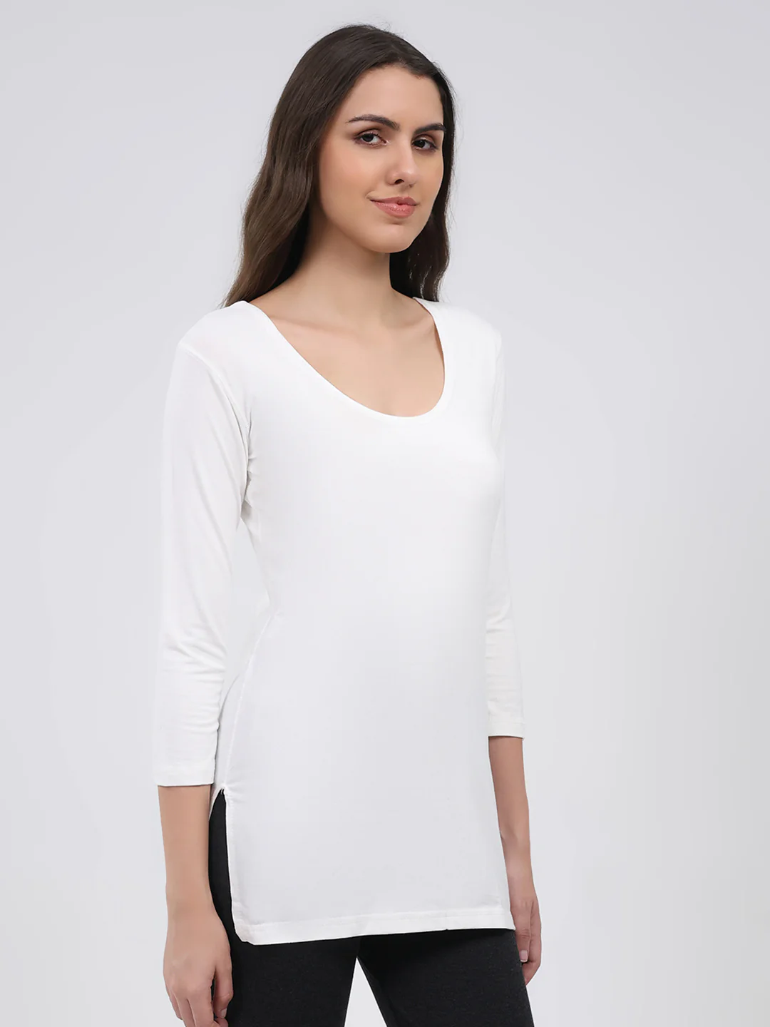 Women White Solid Round Neck 3/4th Sleeve Thermal Vest - Image 4