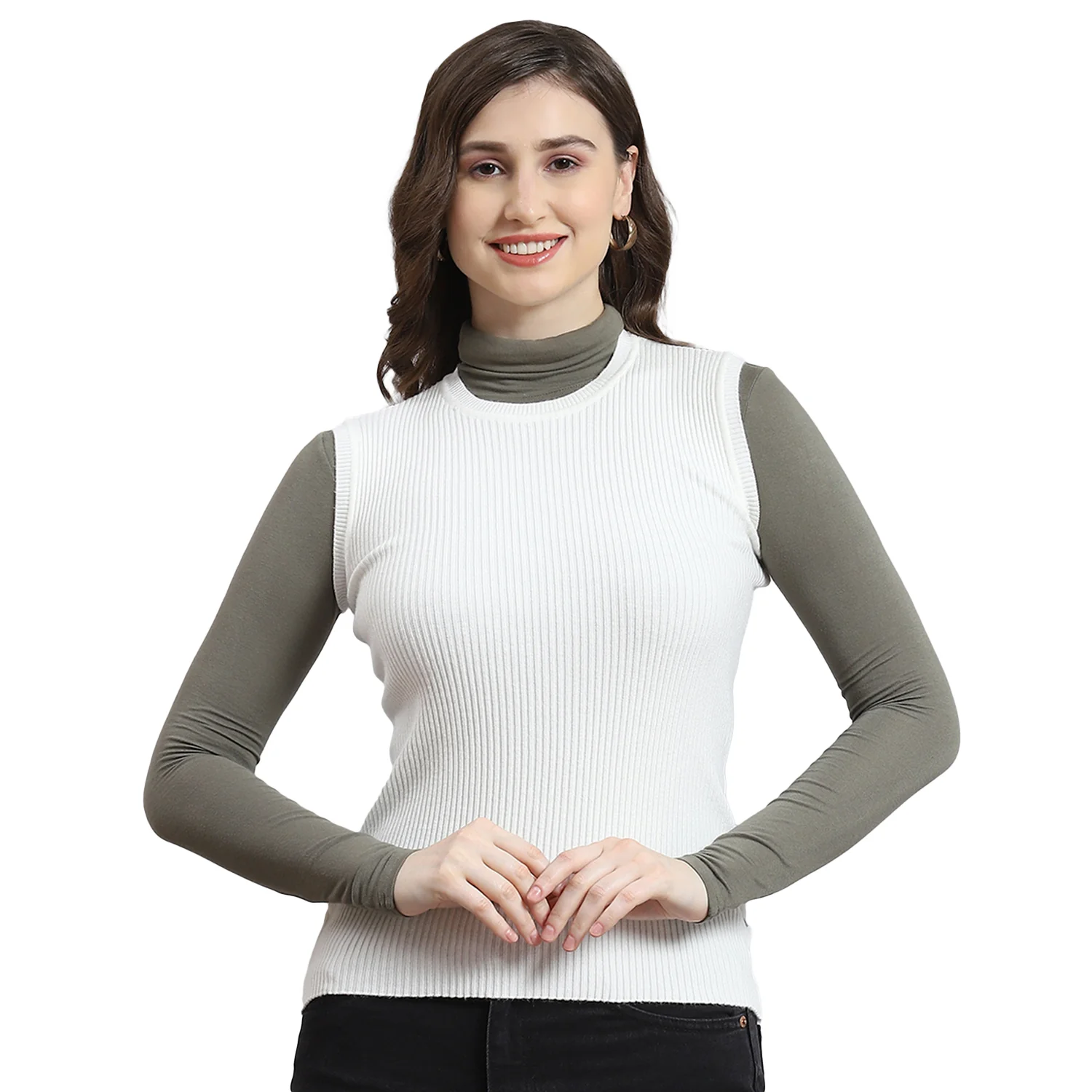 Women White Solid Round Neck Sleeveless Sweater - Image 5
