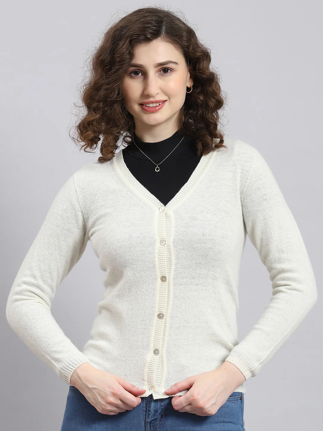 Women White Solid V Neck Full Sleeve Cardigan - Image 5