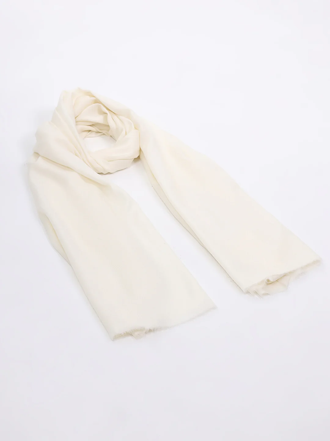 Women White Solid Wool Blend Shawl - Image 7