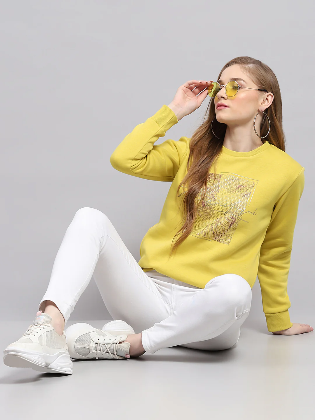 Women Yellow Printed Round Neck Full Sleeve Sweatshirt - Image 2