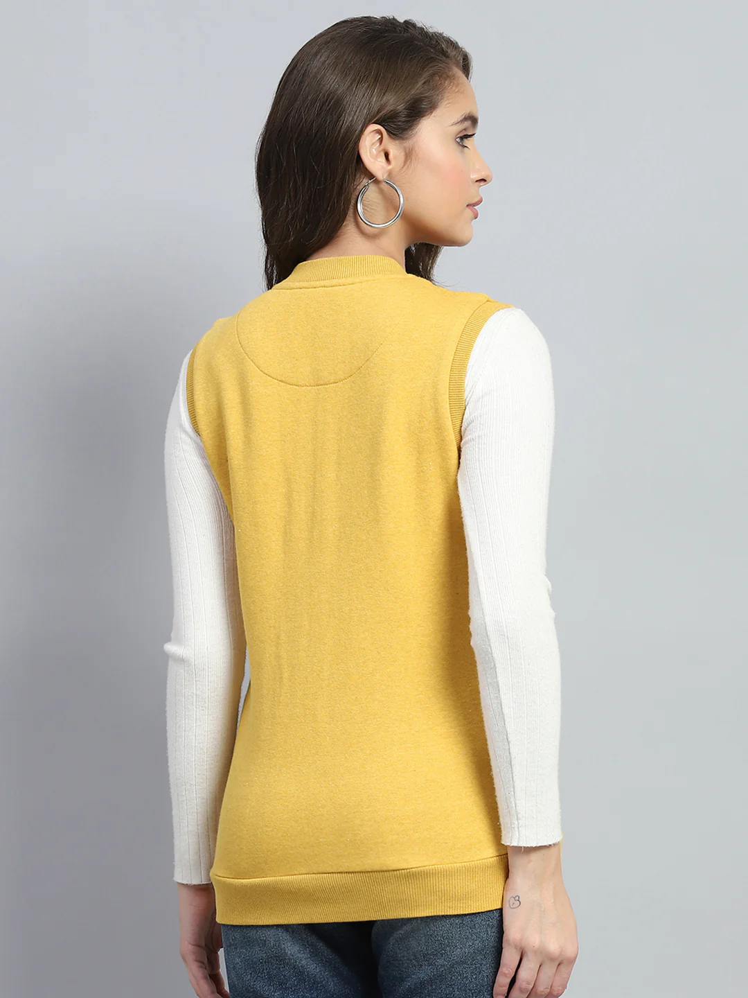 Women Yellow Solid Round Neck Sleeveless Sweatshirt - Image 5