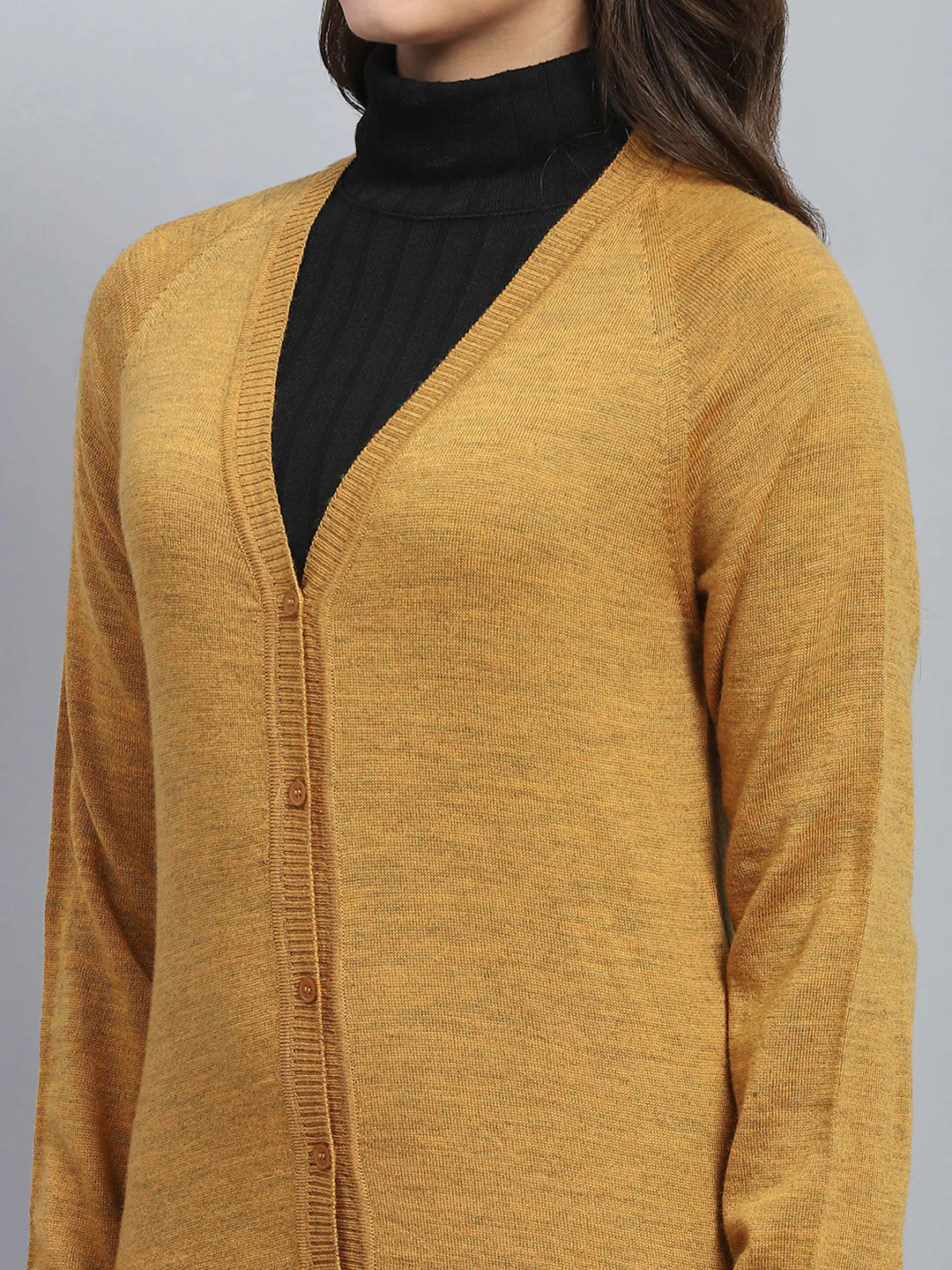 Women Yellow Solid V Neck Full Sleeve Cardigan - Image 6