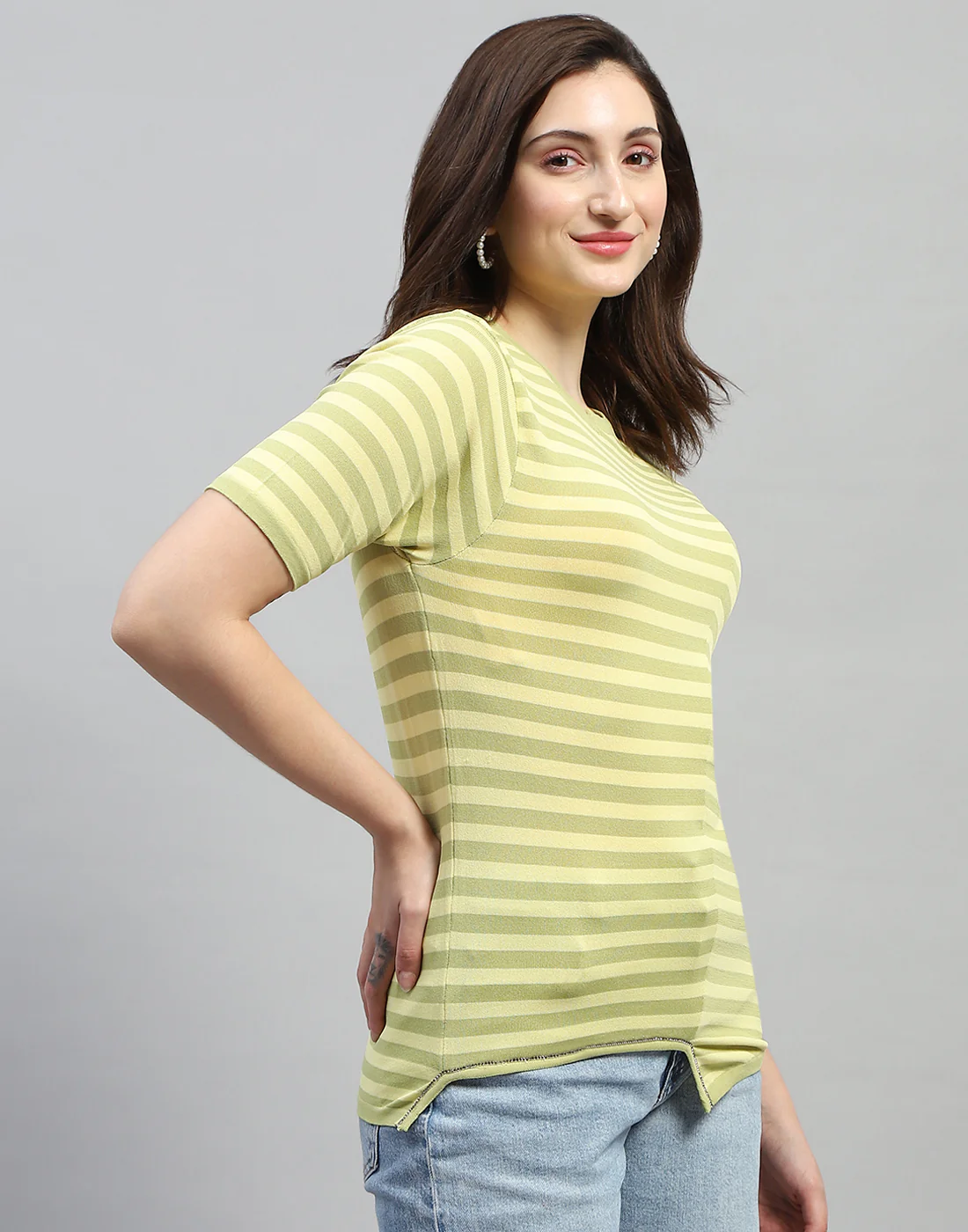 Women Yellow Stripe Round Neck Half Sleeve Top - Image 4